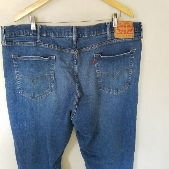 MENS LEVI STRAUSS & CO. 541 Jeans W44 x L32. Condi - Picture 2 of 8